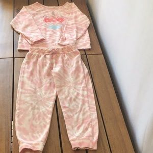 Kids Pink Sweatshirt & Pants